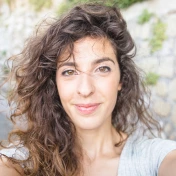 Foto di Valeria autrice di una testimonianza su Dimann e cistite
